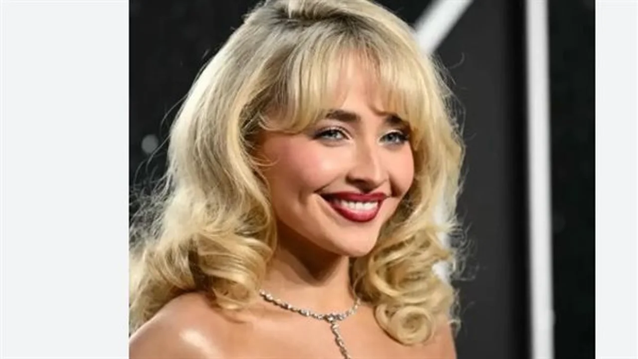 جدل واسع.. تعليق سابرينا كاربنتر العفوي يشعل خلافاً حاداً بين رواد التواصل